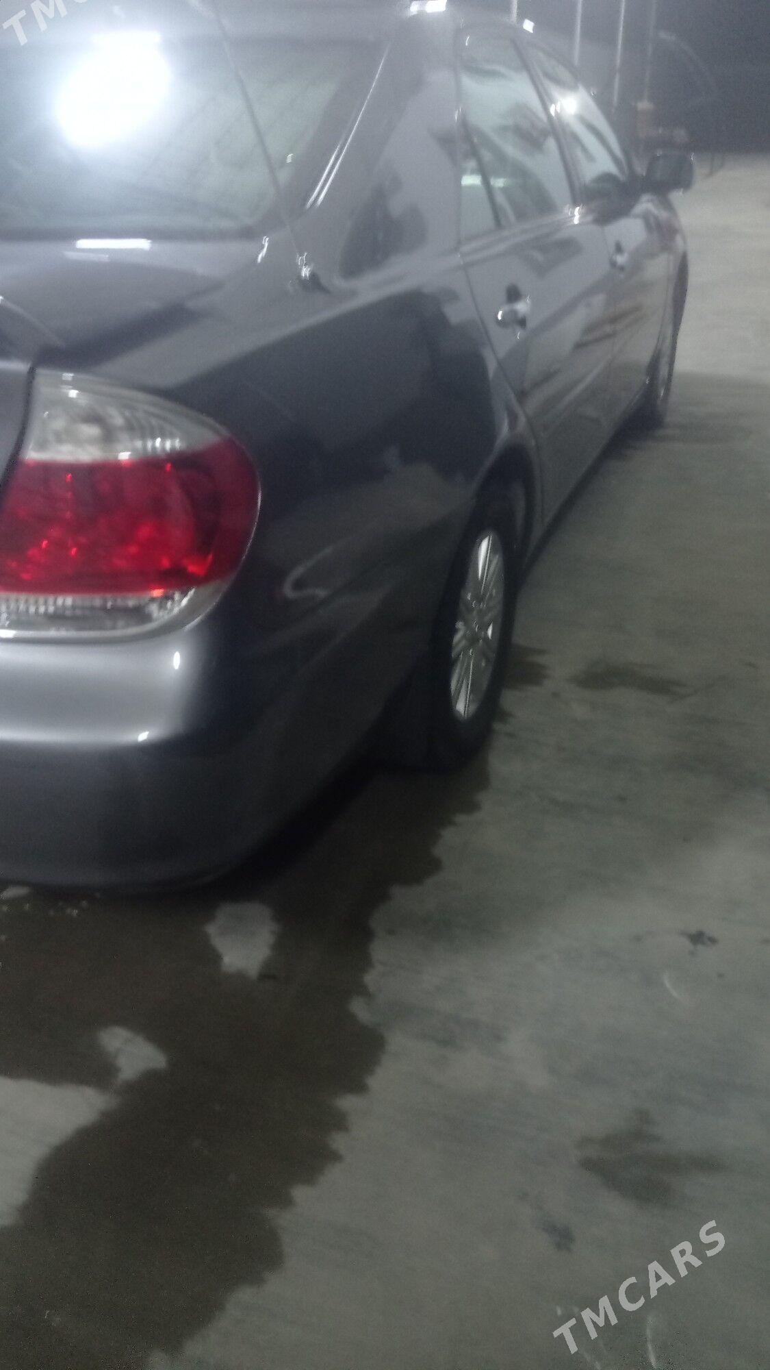 Toyota Camry 2005 - 170 000 TMT - Дашогуз - img 5