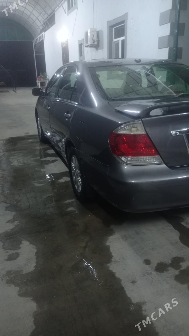 Toyota Camry 2005 - 170 000 TMT - Дашогуз - img 7