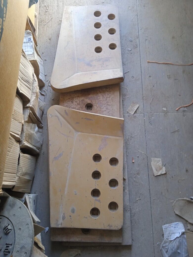 Buldezeryn nozy 15 000 TMT - Байрамали - img 1