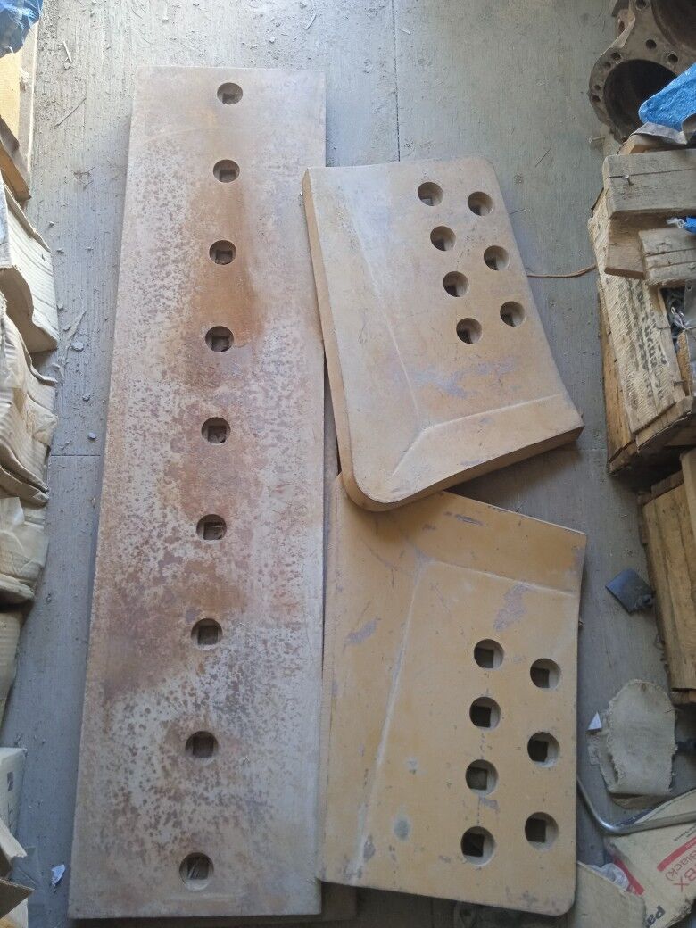 Buldezeryn nozy 15 000 TMT - Байрамали - img 2