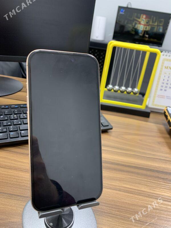 Iphone 16 pro - Mary - img 2