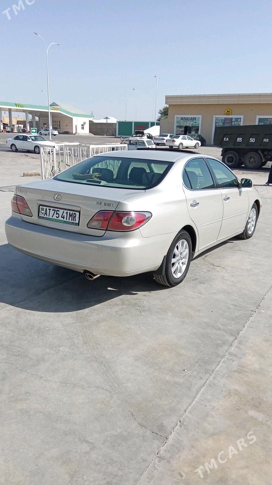 Lexus ES 300 2002 - 220 000 TMT - Байрамали - img 5