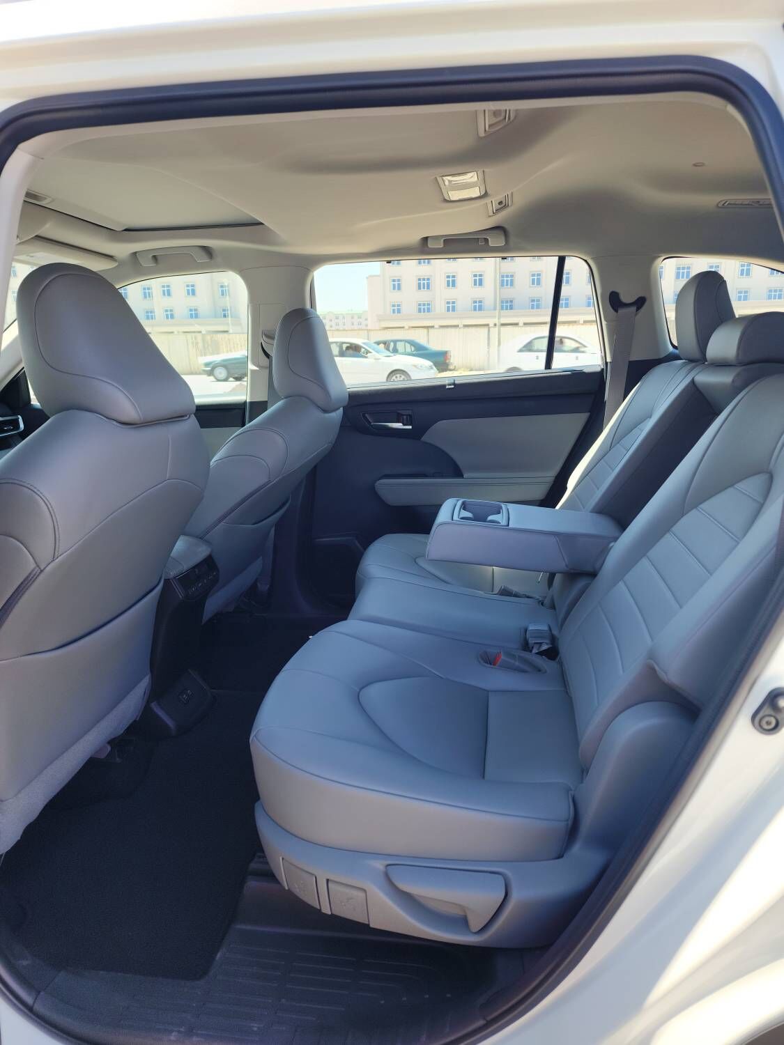 Toyota Highlander 2020 - 580 000 TMT - Мары - img 2