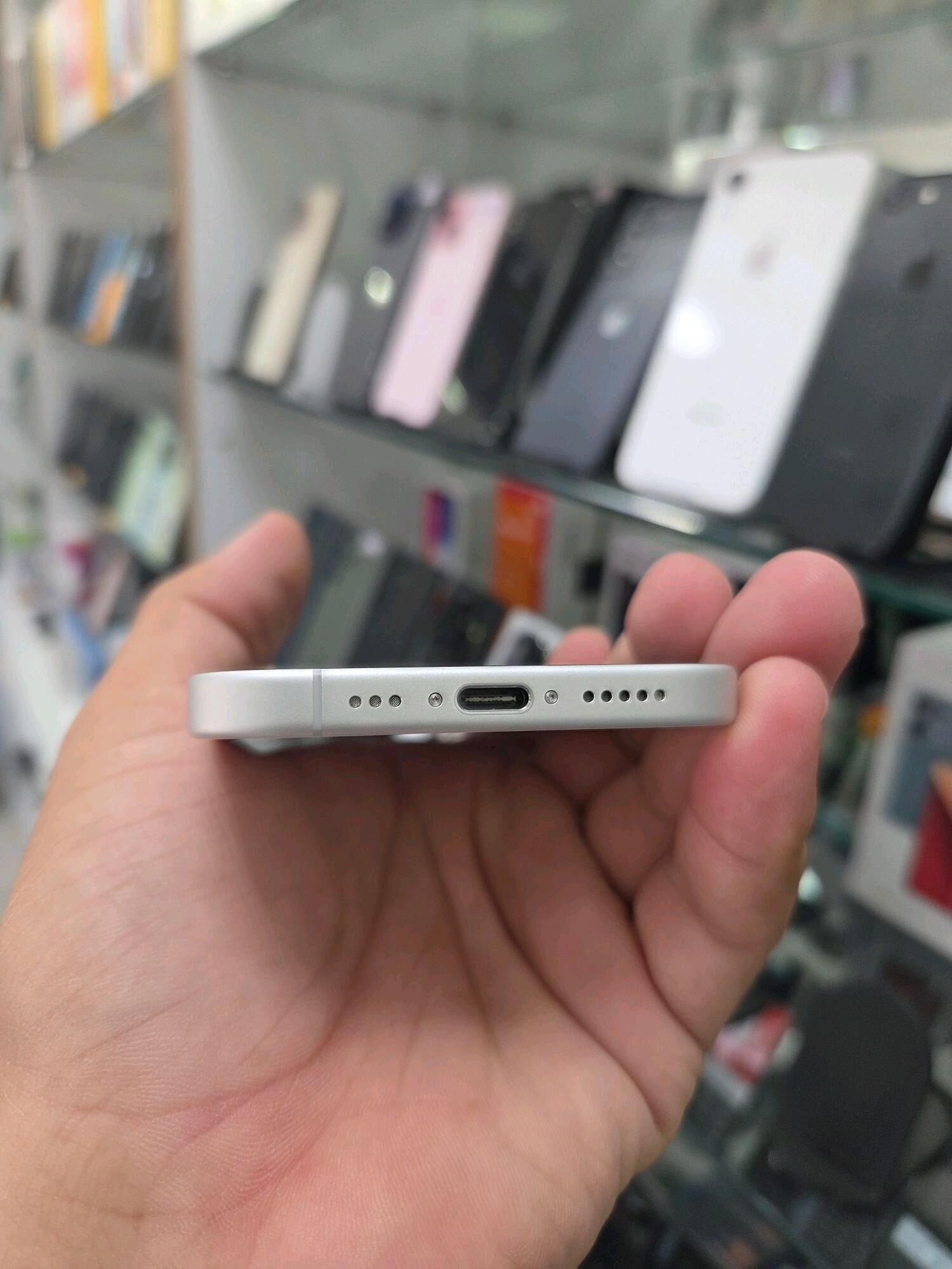 IPhone 16 128gb 1 Sim bat 97% - Ашхабад - img 3
