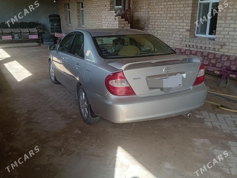 Toyota Camry 2002 - 140 000 TMT - Halaç - img 4