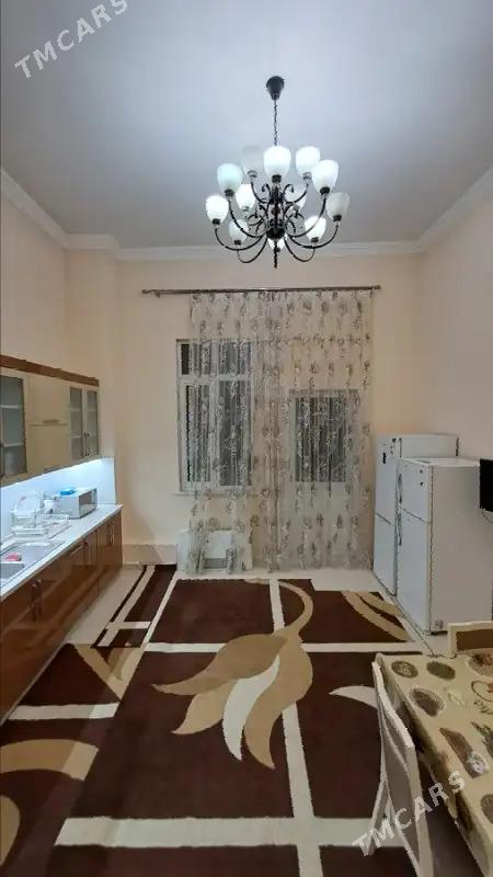 Çehow - ул. Чехова - Элитки (А.Ниязов шаёлы) - img 1