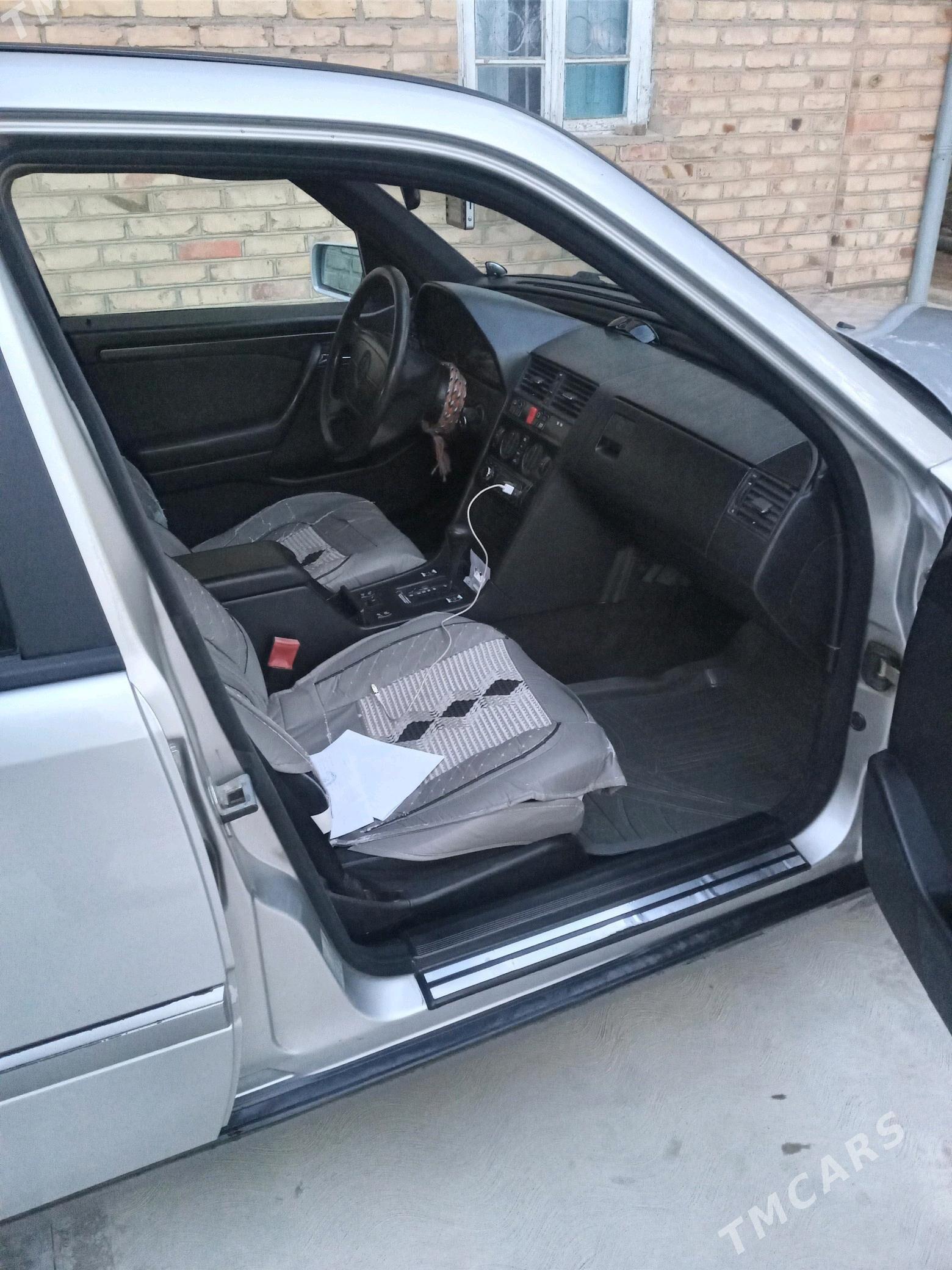 Mercedes-Benz W123 1993 - 60 000 TMT - Murgap - img 4