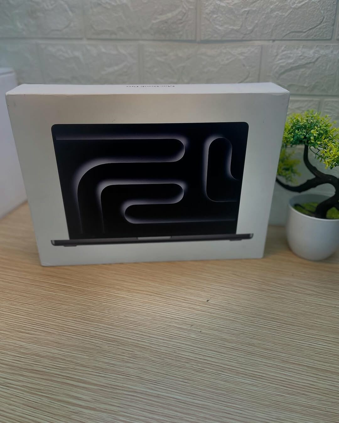 MacBook Pro M4 16/512 Black - Ашхабад - img 2