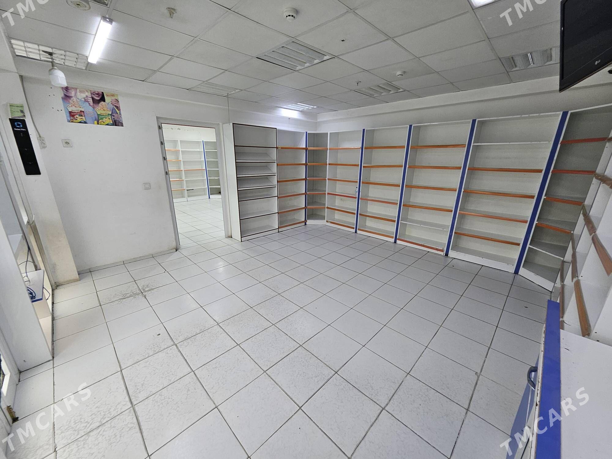Magazyn satlyk - Sowetskiý köç. (Garaşsyzlyk şaýoly) - img 4