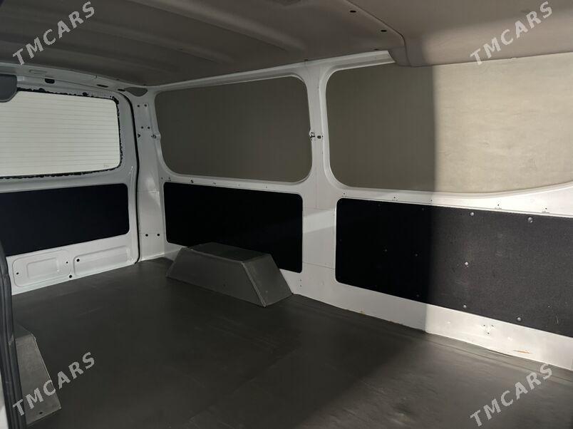 Nissan Urvan 2020 - 302 000 TMT - Mary - img 3