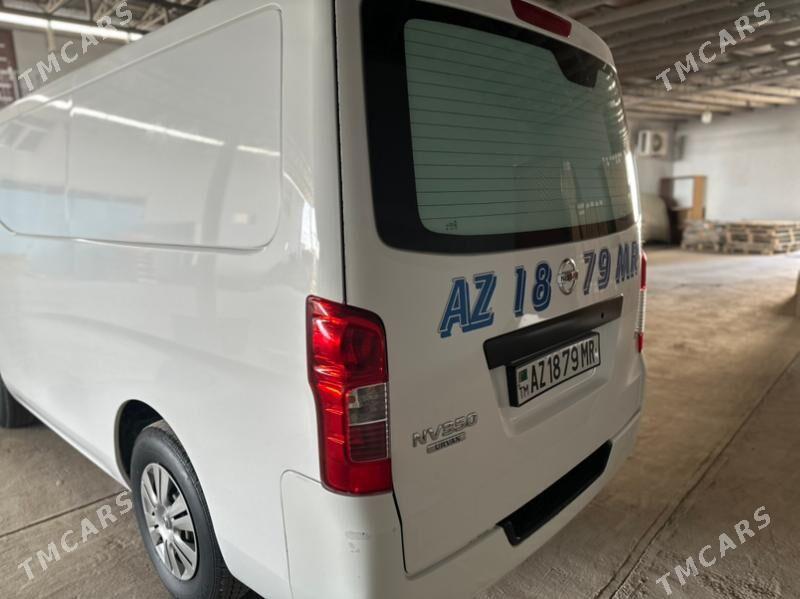 Nissan Urvan 2020 - 302 000 TMT - Mary - img 2