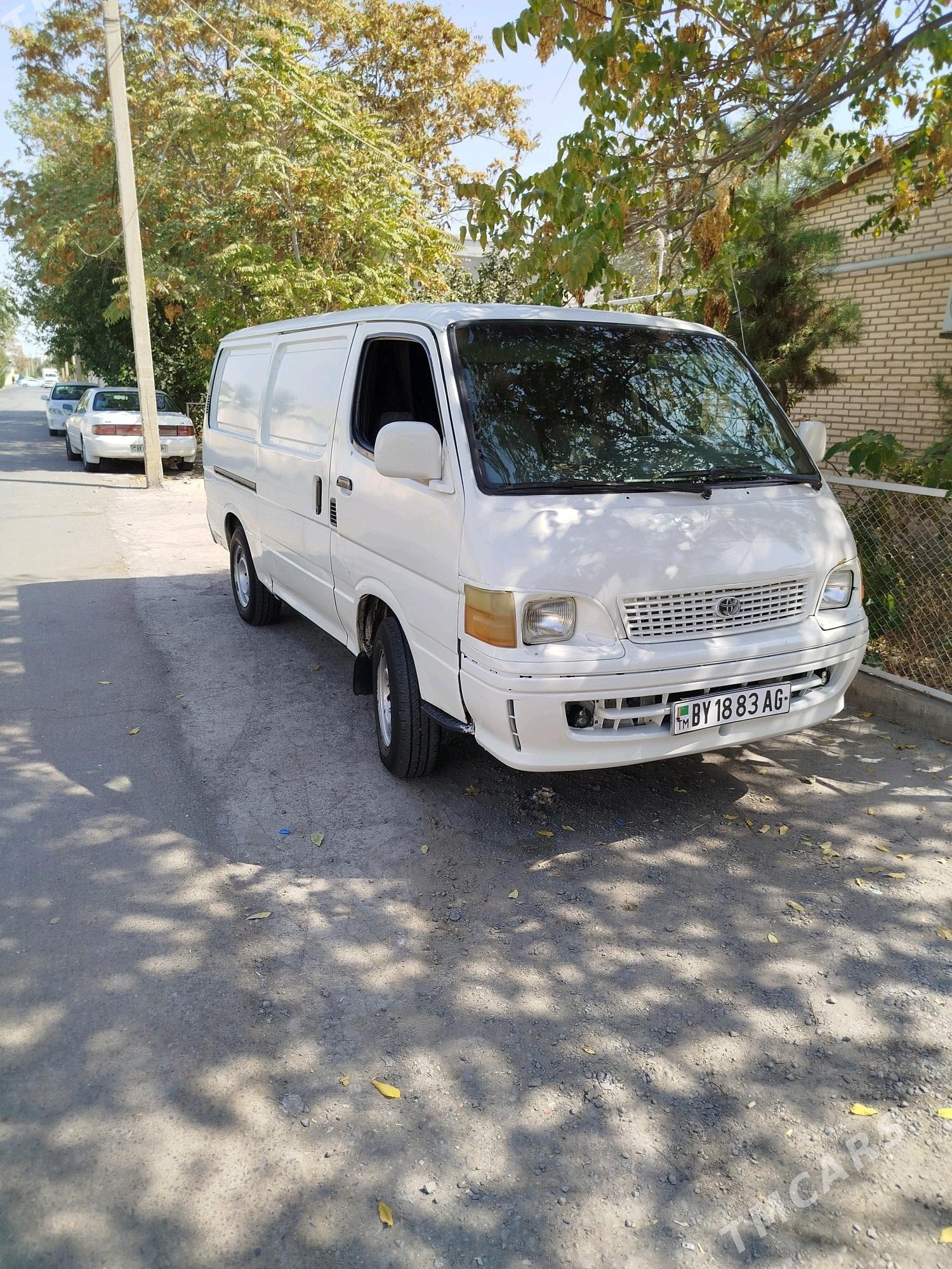 Toyota Hiace 2000 - 62 000 TMT - Хитровка - img 4