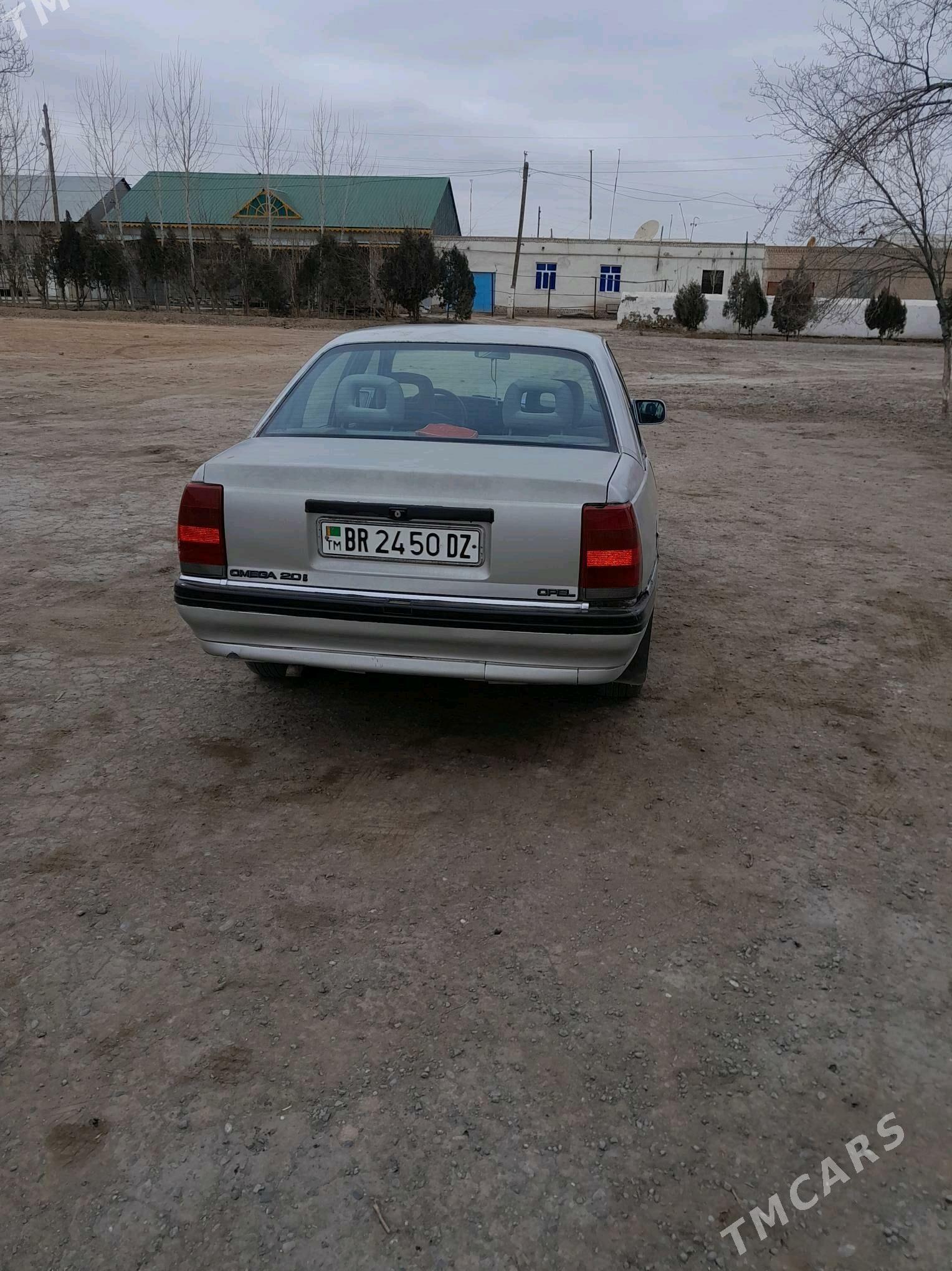 Opel Omega 1991 - 22 000 TMT - Gurbansoltan Eje - img 5