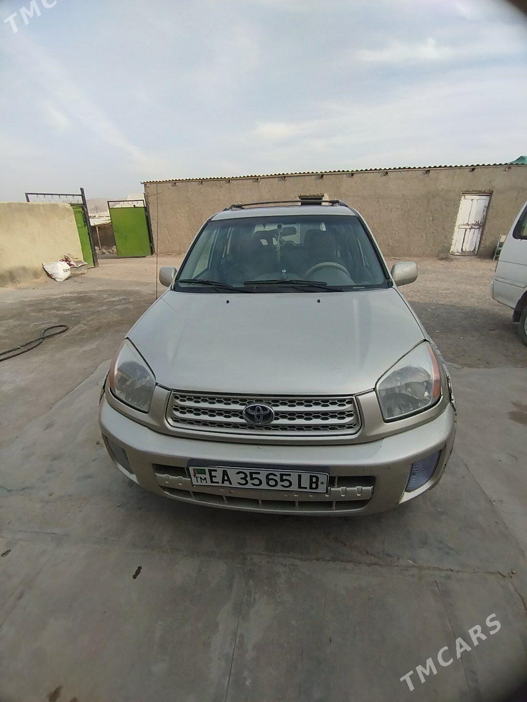 Toyota RAV4 2002 - 100 000 TMT - Magdanly - img 3