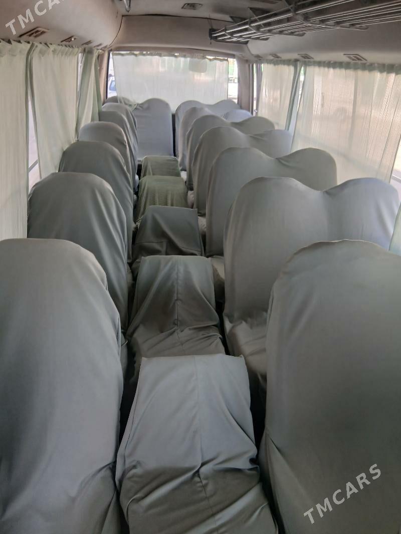 Mitsubishi Fuso Rosa 2004 - 265 000 TMT - 10 мкр - img 2