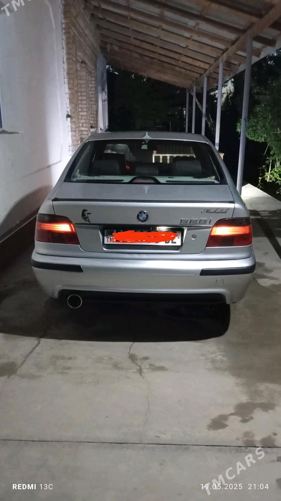 BMW E39 1999 - 115 000 TMT - Daşoguz - img 4