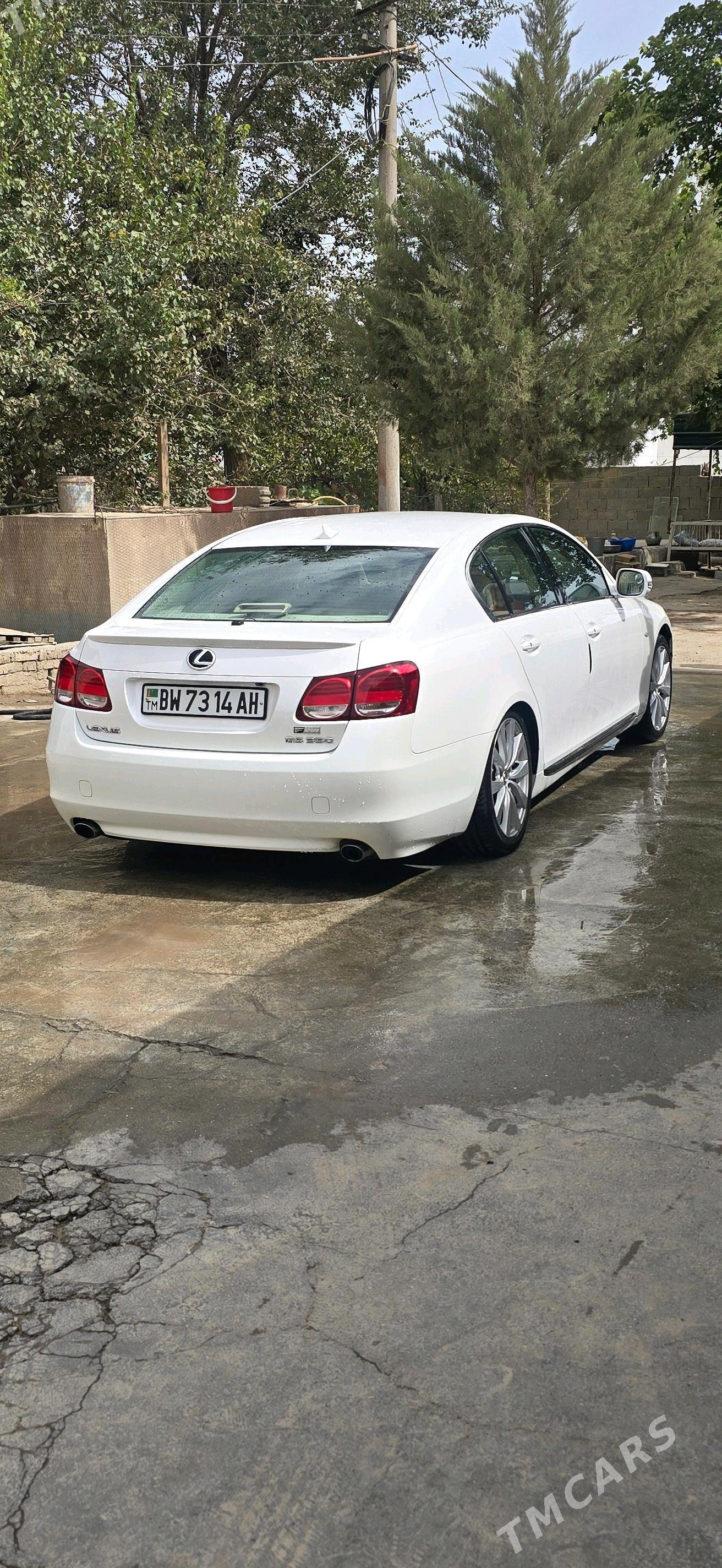 Lexus GS 350 2008 - 200 000 TMT - Ýaşlyk - img 3