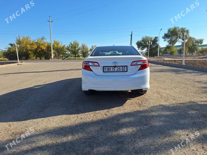 Toyota Camry 2012 - 220 000 TMT - Шабатский этрап - img 4