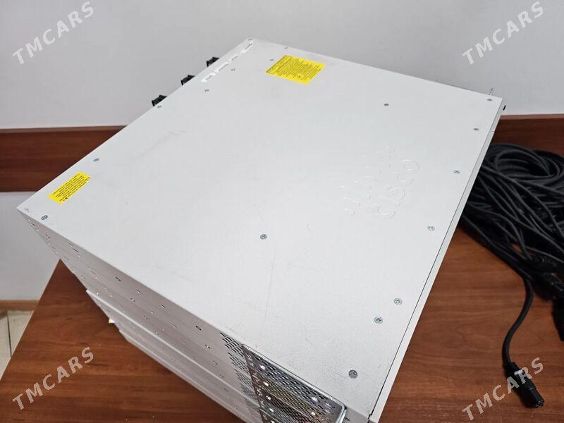 Cisco C9300-48P-E - Aşgabat - img 4