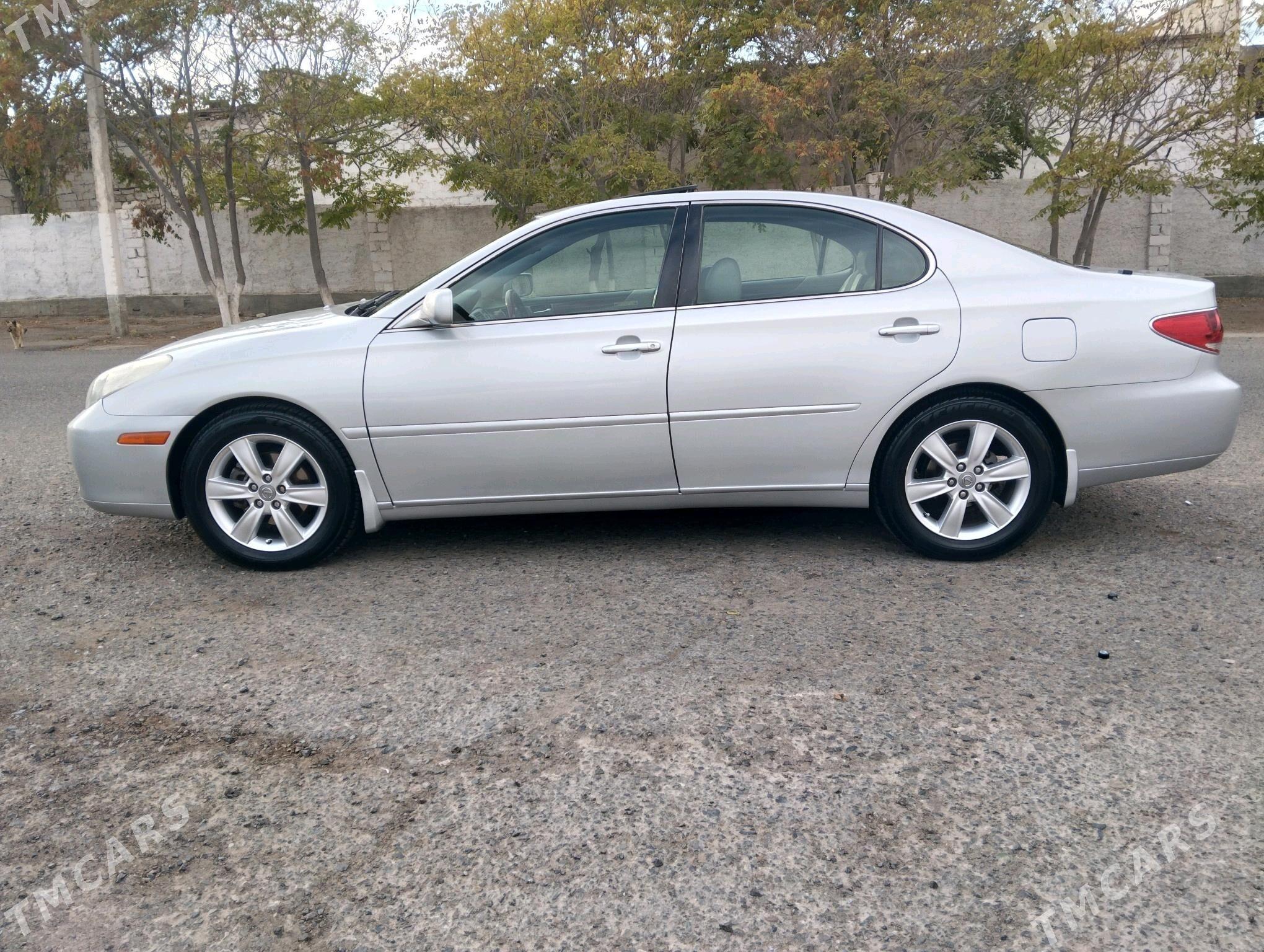 Lexus ES 300 2003 - 200 000 TMT - Türkmenbaşy - img 4