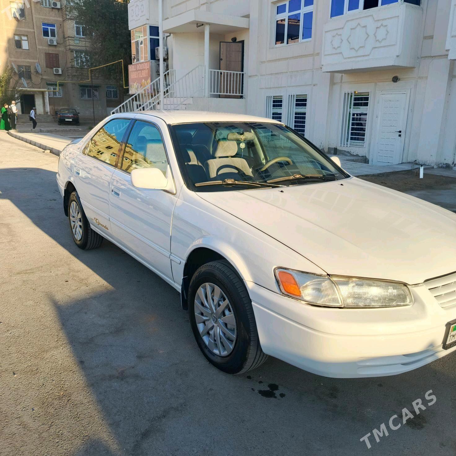 Toyota Camry 1998 - 115 000 TMT - Türkmenabat - img 4