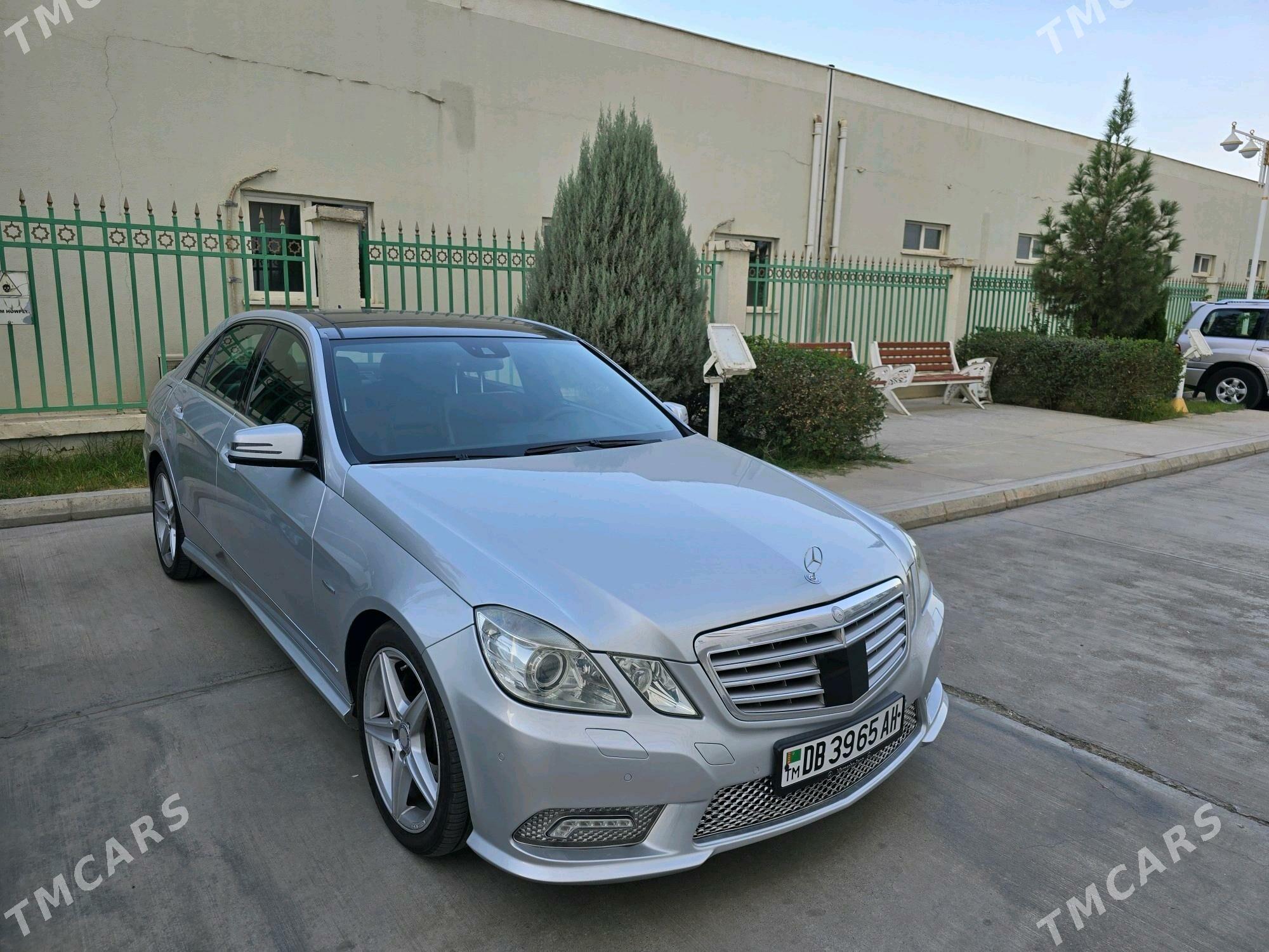Mercedes-Benz E350 2009 - 320 000 TMT - Bäherden - img 2