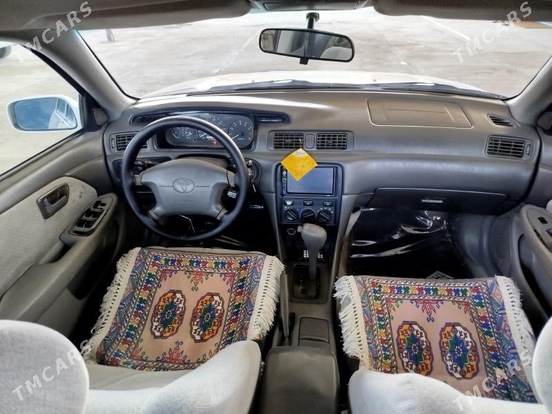 Toyota Camry 2000 - 132 000 TMT - Бахарден - img 4