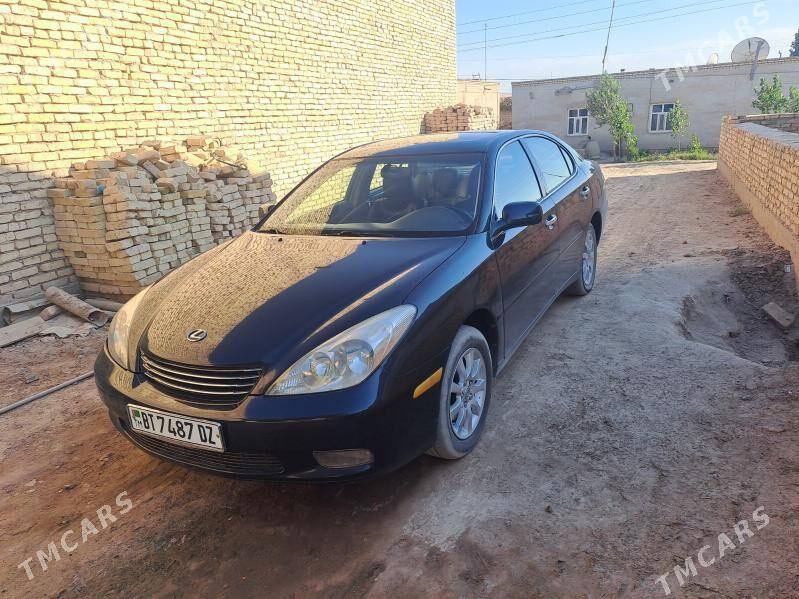 Lexus ES 300 2002 - 145 000 TMT - Гурбансолтан Едже - img 7