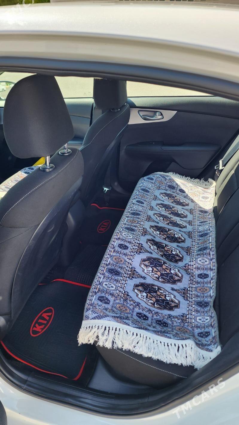 Kia Forte 2022 - 210 000 TMT - Aşgabat - img 6