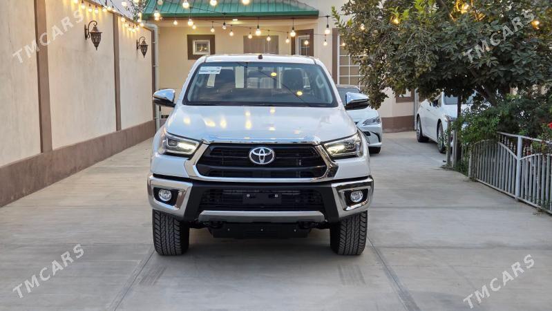 Toyota Hilux 2025 - 663 000 TMT - Кëши - img 10