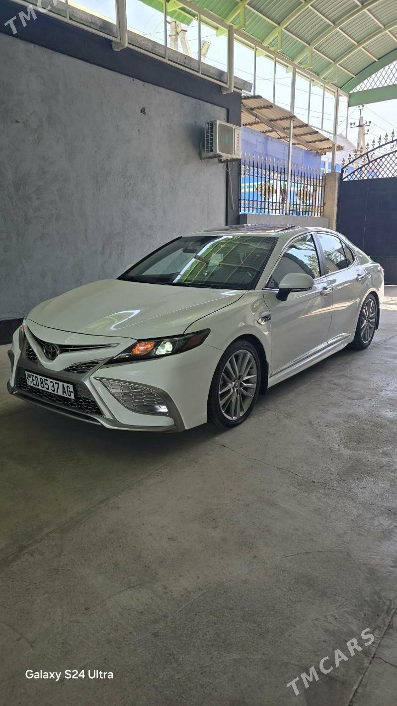 Toyota Camry 2022 - 305 000 TMT - Ашхабад - img 2