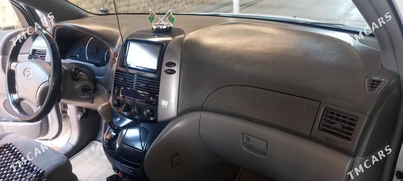 Toyota Sienna 2009 - 232 000 TMT - Мары - img 8