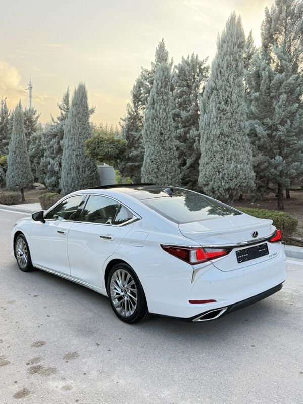 Lexus ES 350 2023 - 670 000 TMT - 30 мкр - img 5