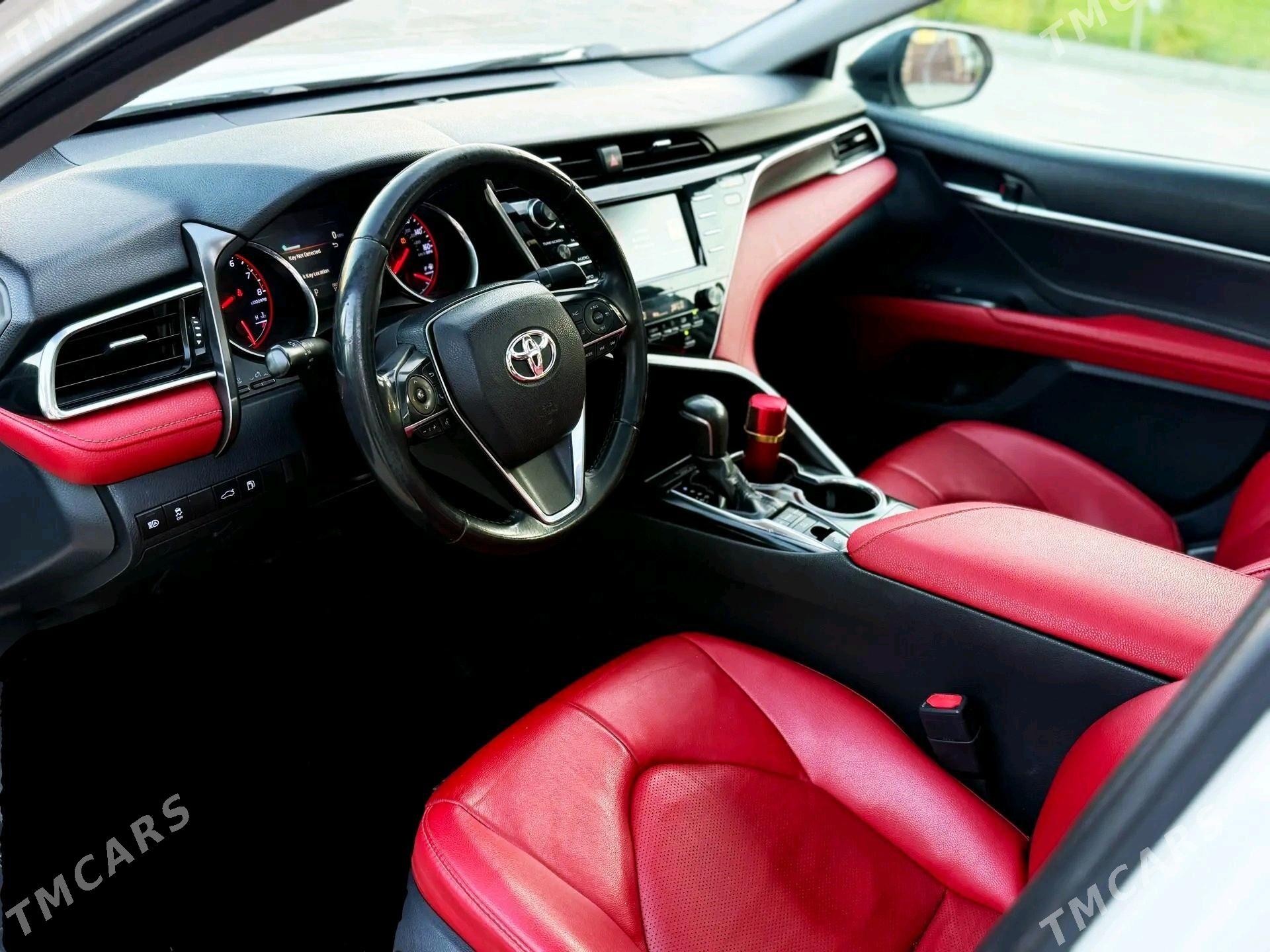 Toyota Camry 2018 - 325 000 TMT - Ашхабад - img 5