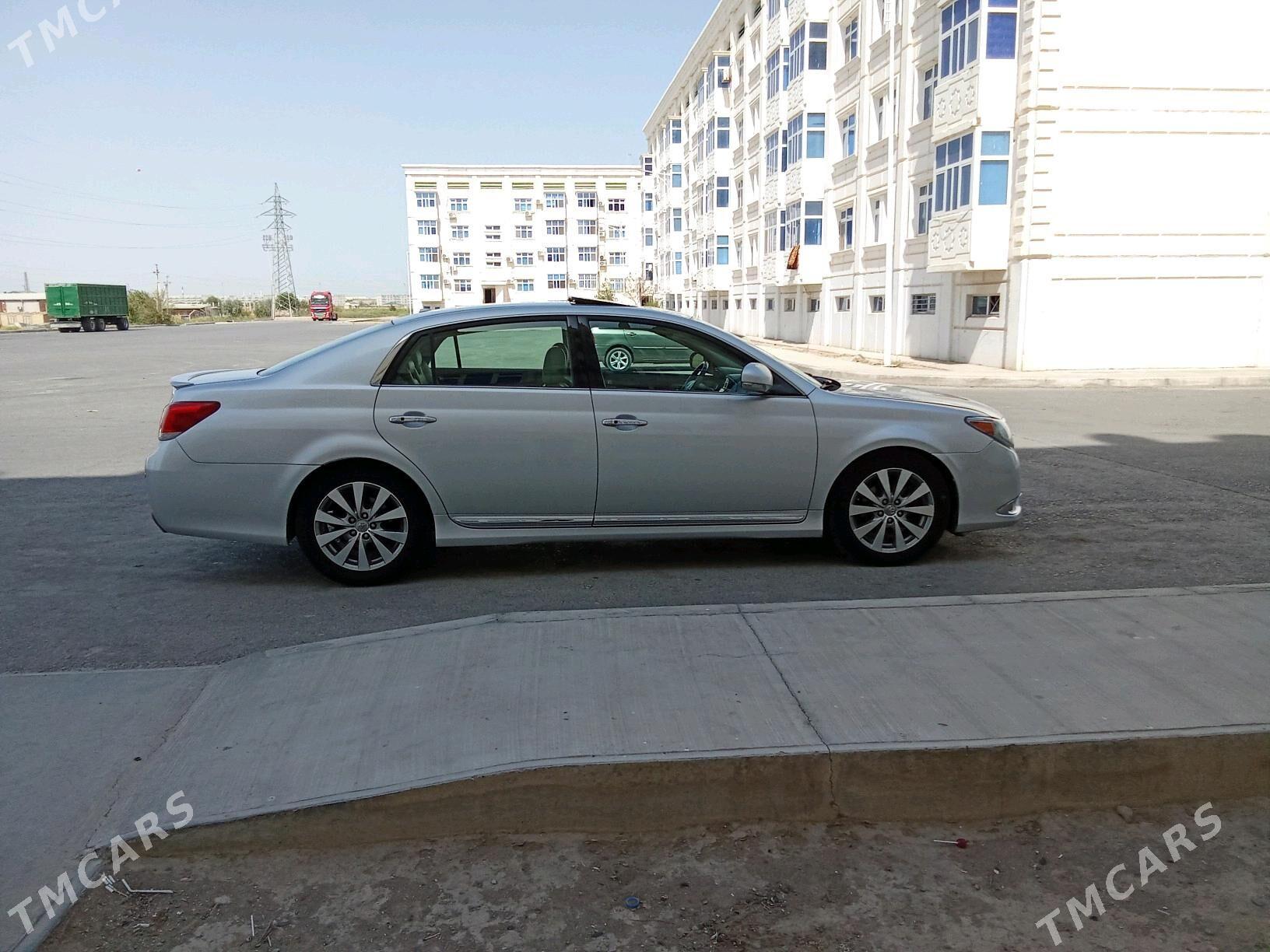 Toyota Avalon 2011 - 300 000 TMT - Саят - img 6