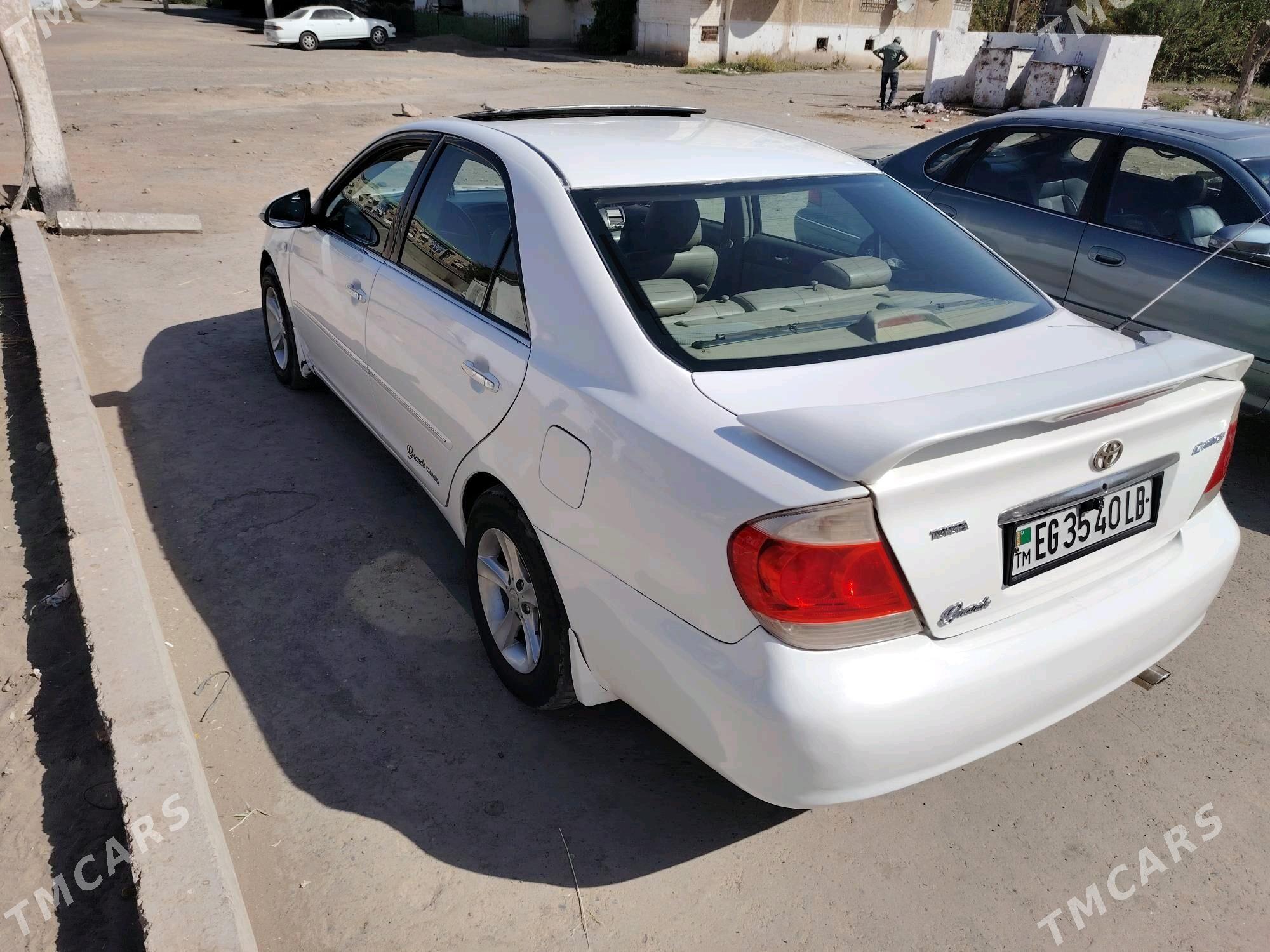 Toyota Camry 2002 - 125 000 TMT - Türkmenabat - img 2