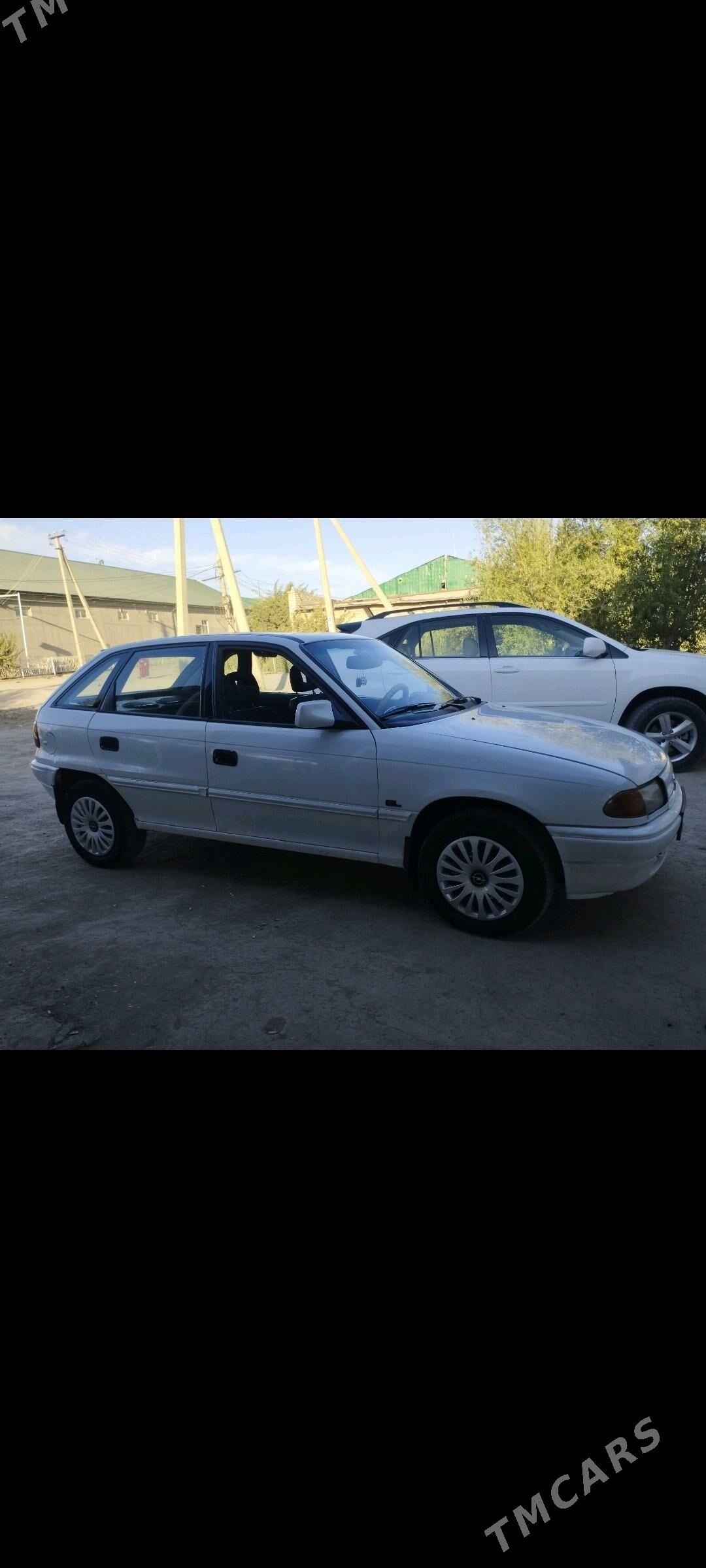 Opel Astra 1993 - 45 000 TMT - Кёнеургенч - img 4