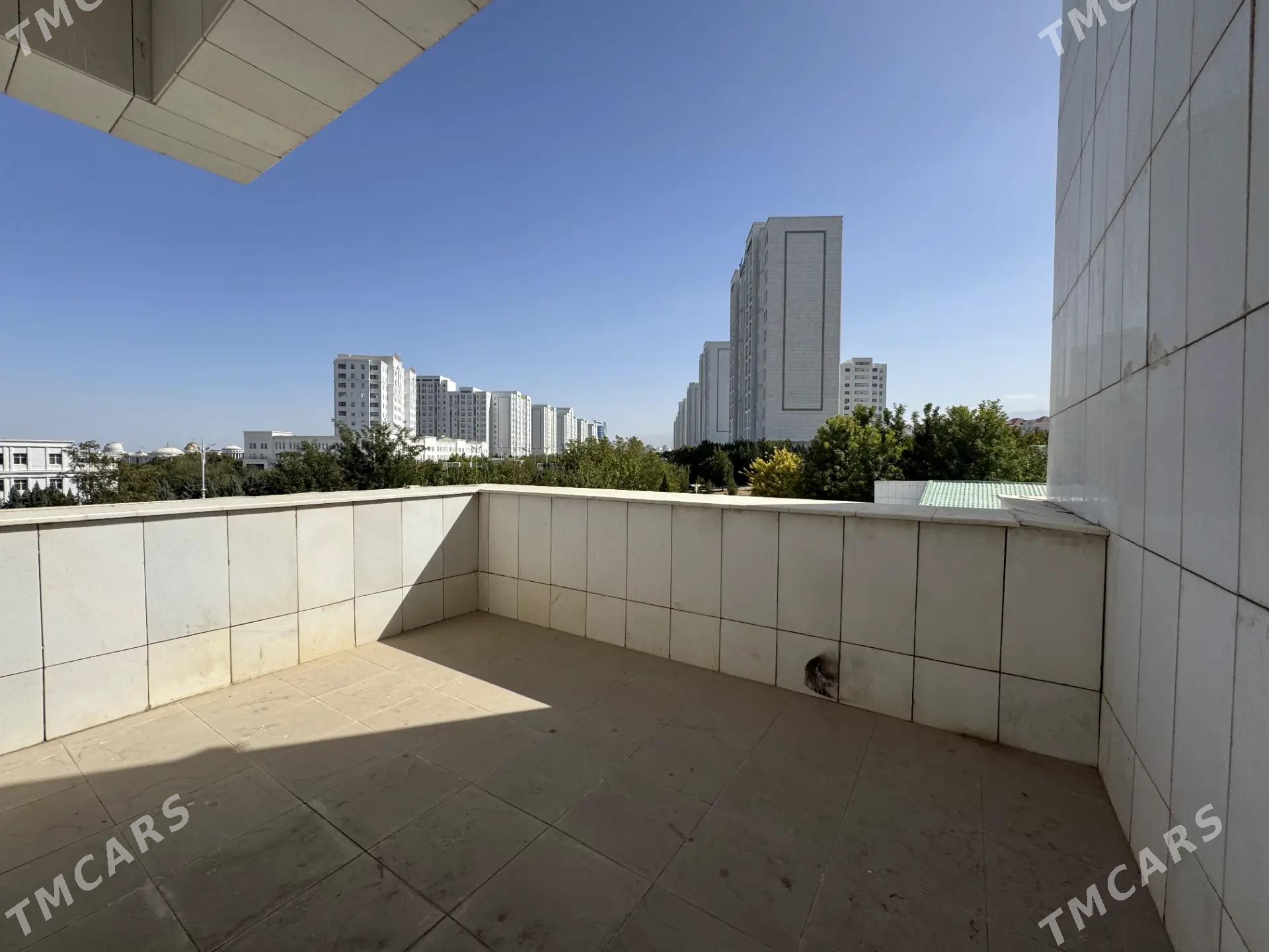 Çehow 3 komnat 180kw - Çehow köç. (A.Nyýazow şaýoly) - img 2