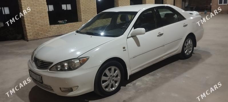 Toyota Camry 2002 - 125 000 TMT - Çärjew - img 2
