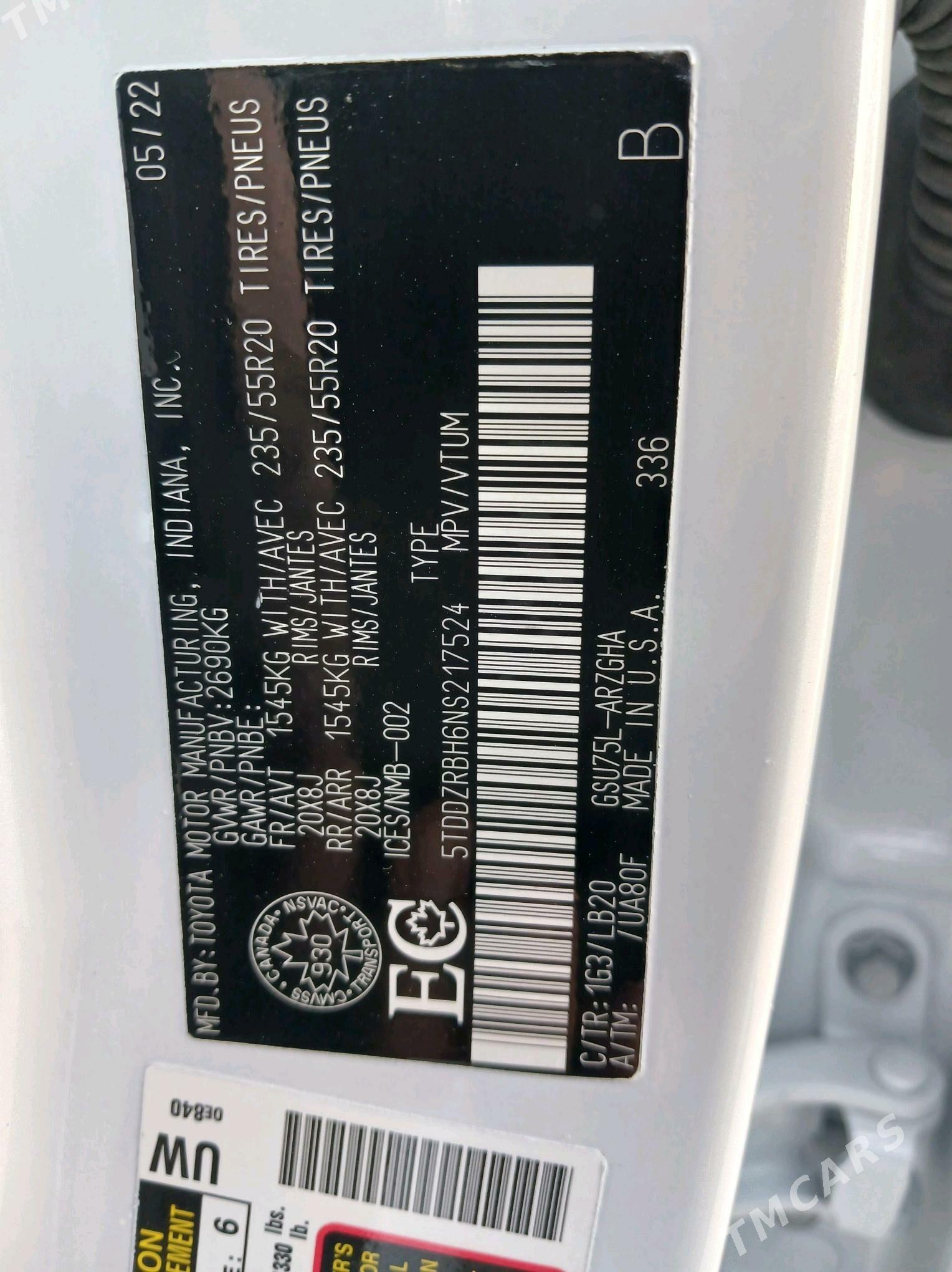Toyota Highlander 2022 - 570 000 TMT - Aşgabat - img 8