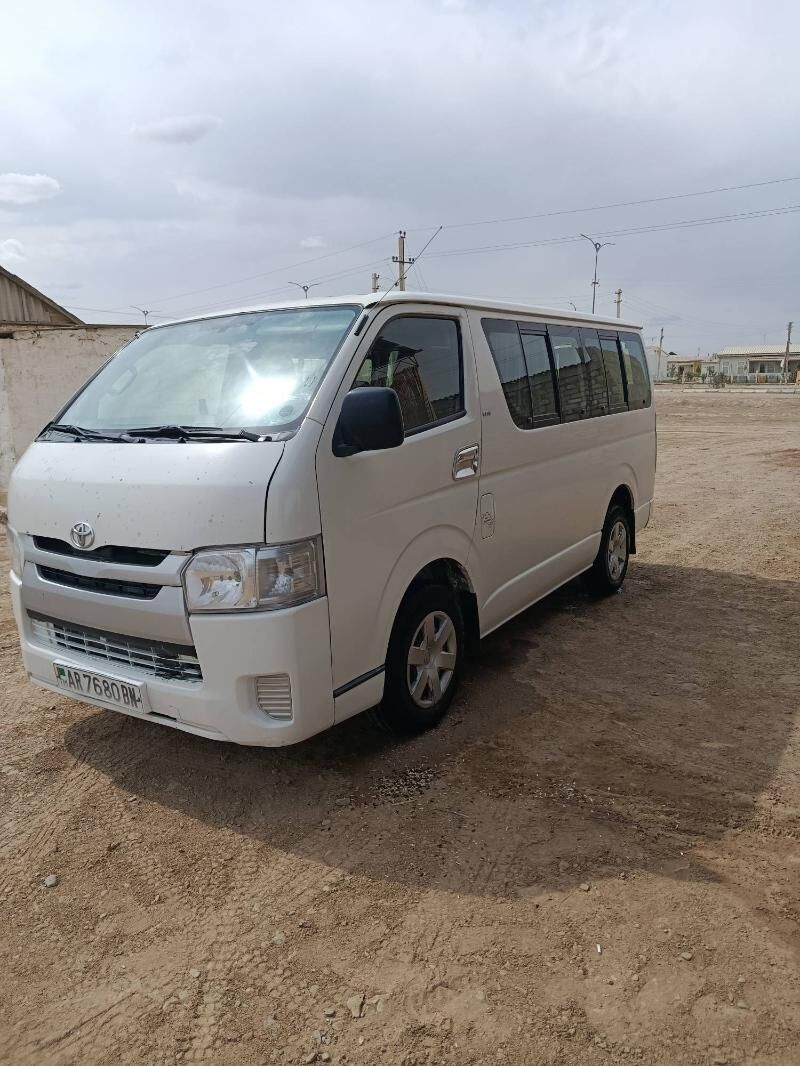 Toyota Hiace 2007 - 220 000 TMT - Этрек - img 7