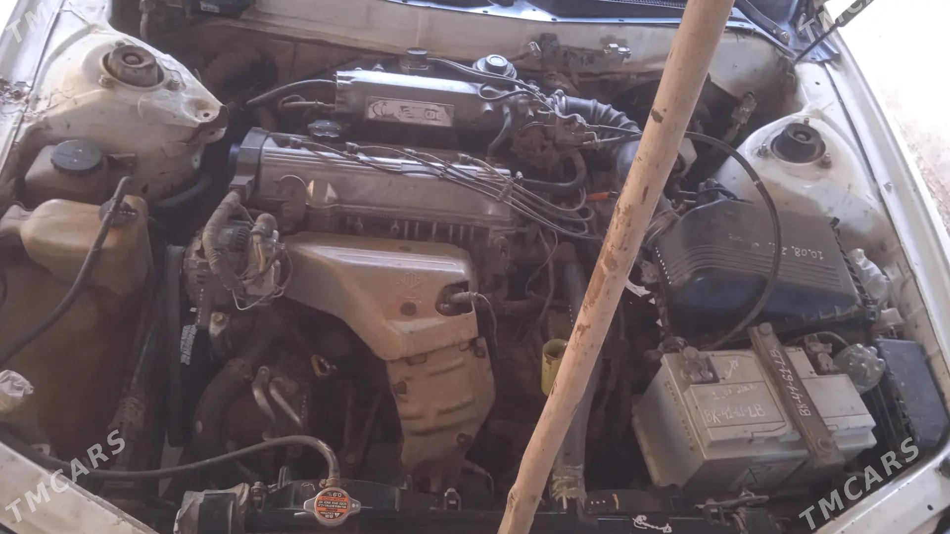 Toyota Camry 1996 - 75 000 TMT - Саят - img 4