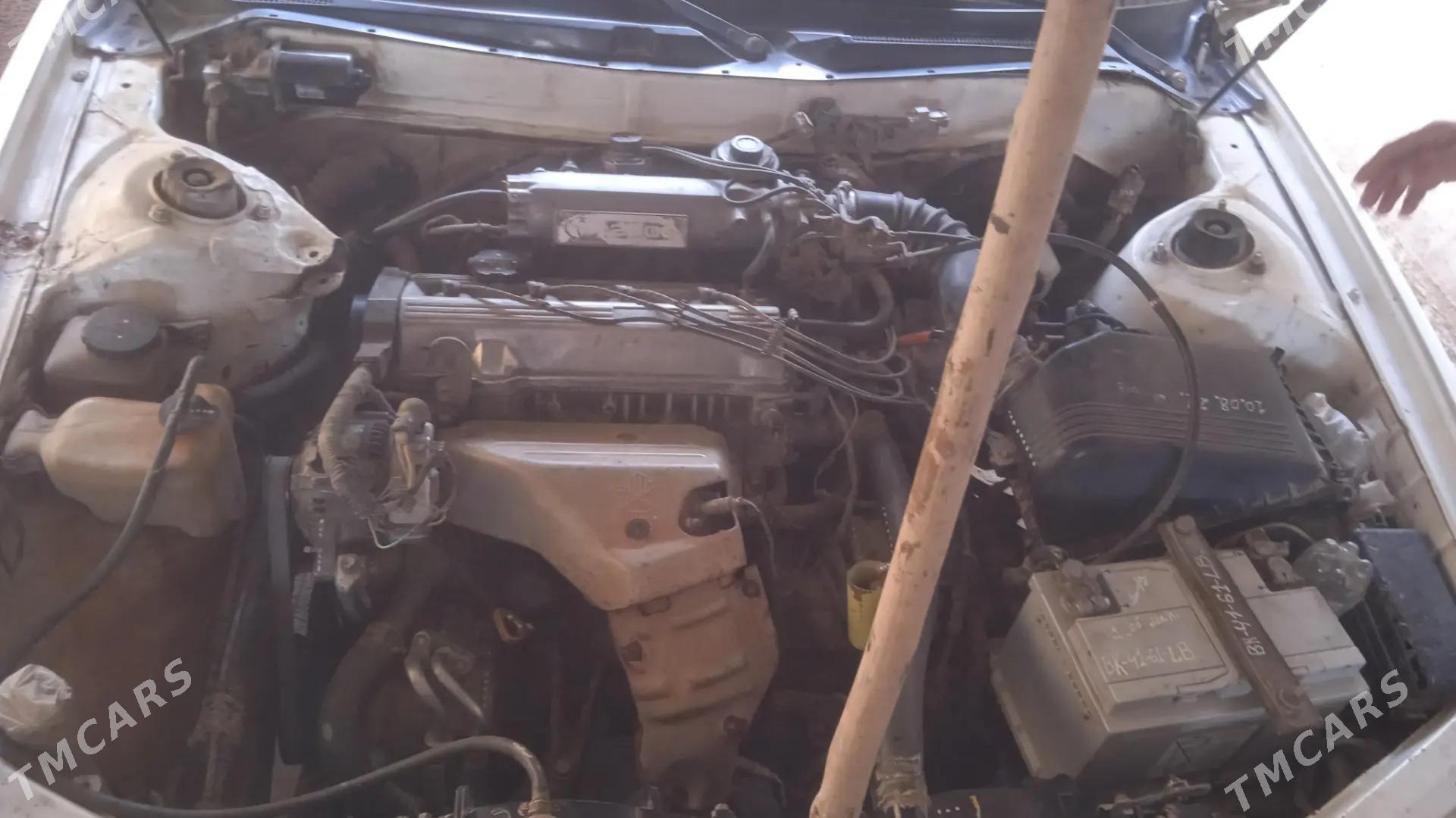 Toyota Camry 1996 - 75 000 TMT - Саят - img 3