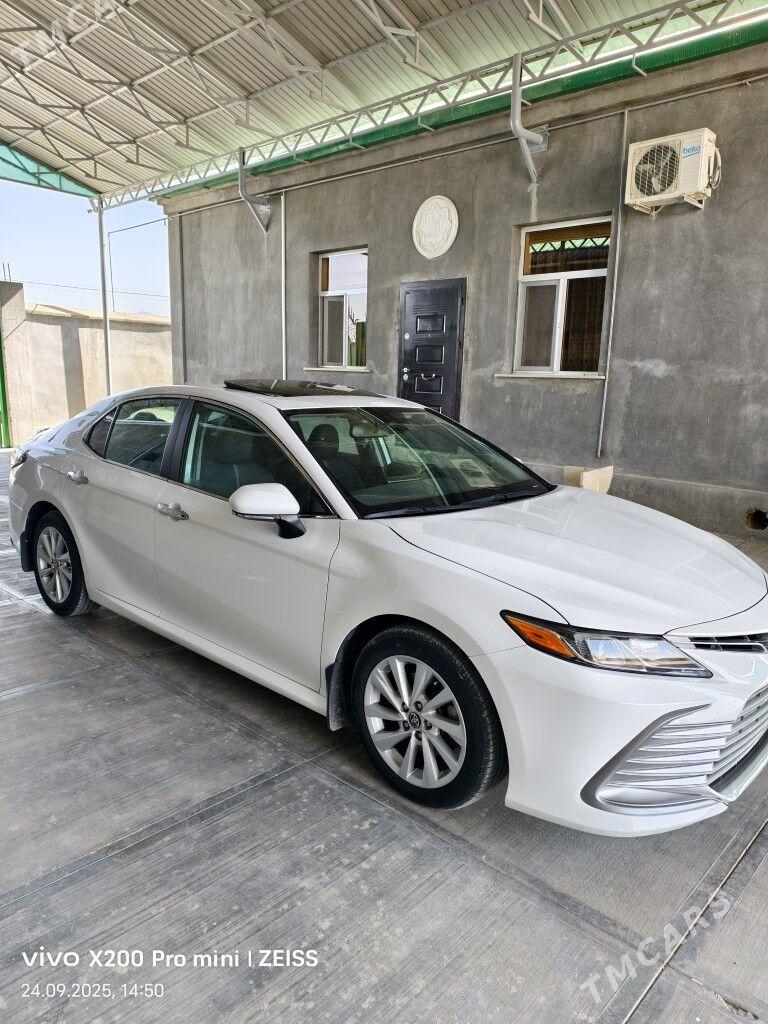 Toyota Camry 2022 - 330 000 TMT - Gökdepe - img 2