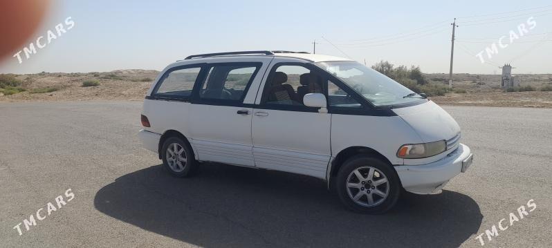 Toyota Previa 1991 - 65 000 TMT - Baýramaly - img 4