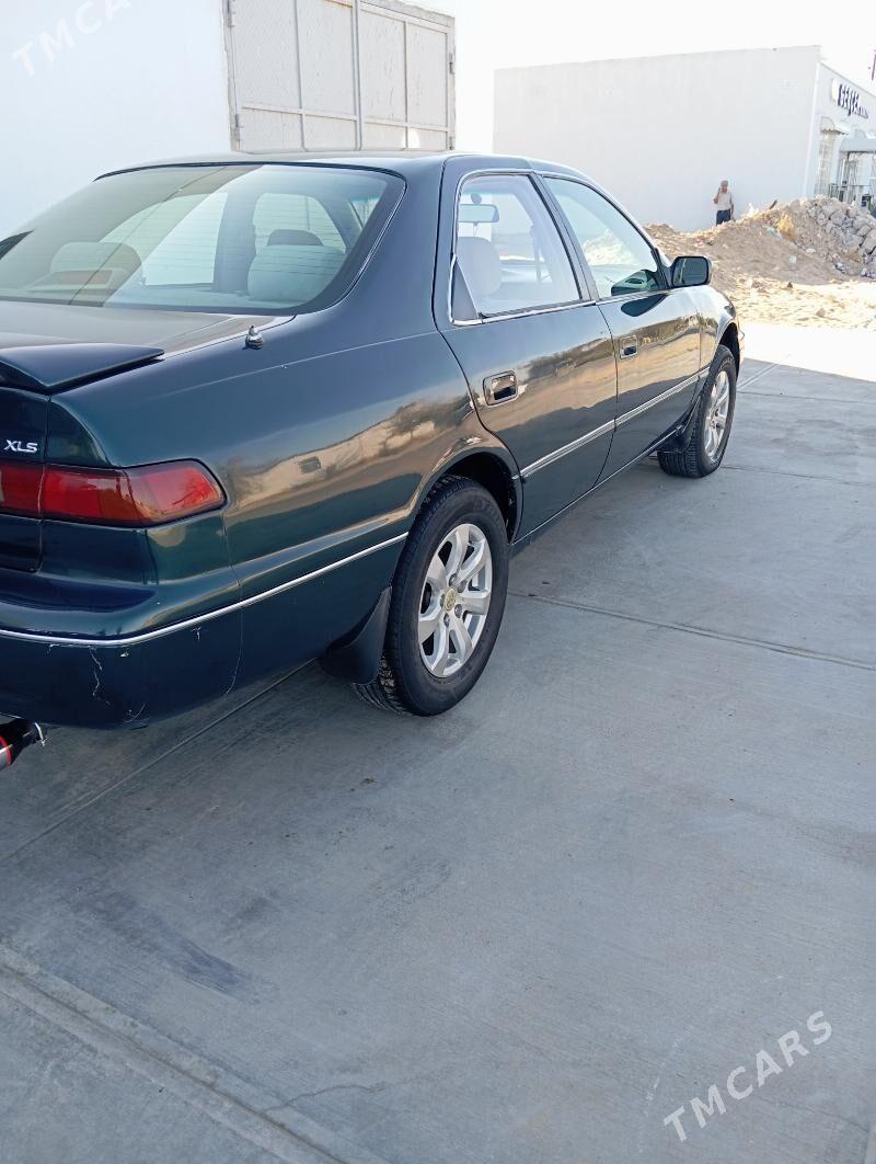 Toyota Camry 1997 - 118 000 TMT - Газаджак - img 5