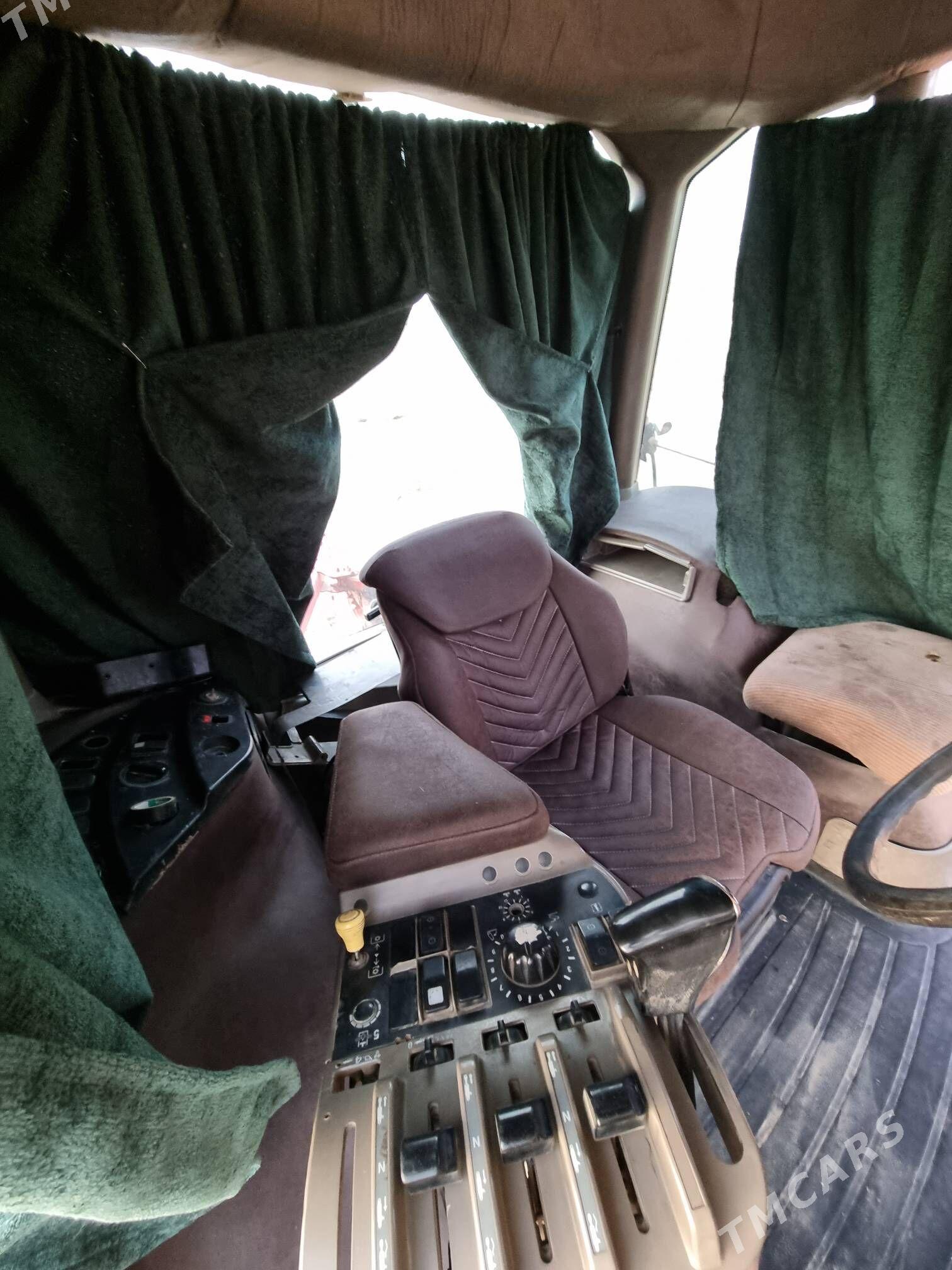 Case STX380 Quadtrac 2009 - 350 000 TMT - Aşgabat - img 4