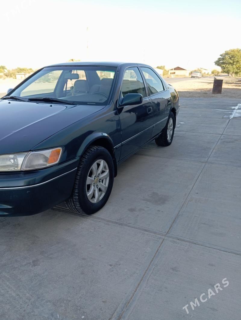 Toyota Camry 1997 - 118 000 TMT - Газаджак - img 7