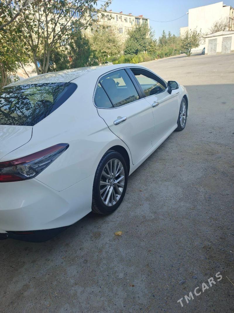 Toyota Camry 2021 - 260 000 TMT - Ашхабад - img 3