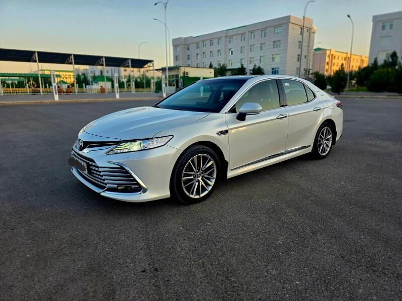 Toyota Camry 2024 - 765 000 TMT - Aşgabat - img 4